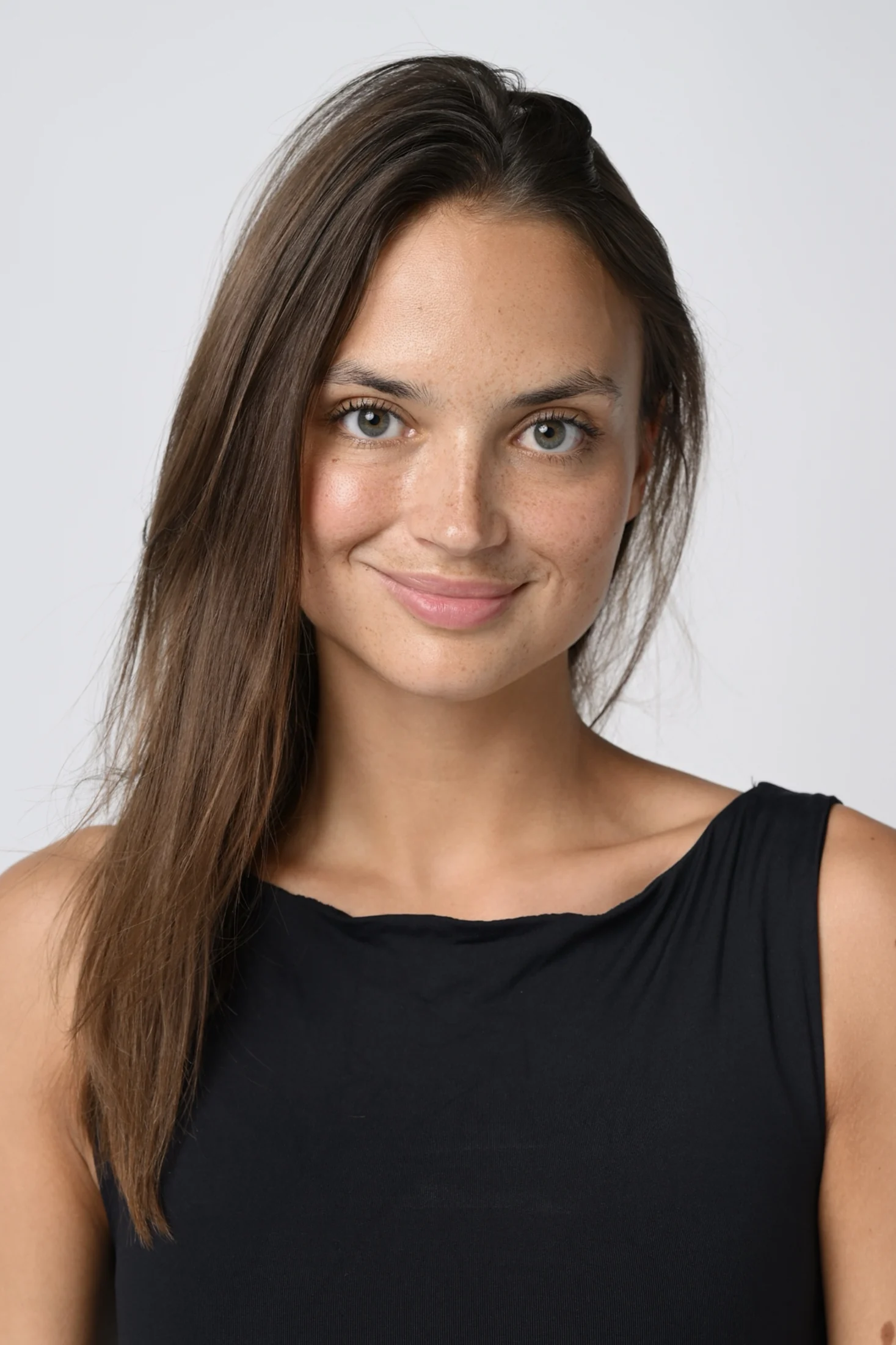 Hanna – Model für Fashion, Beauty und Editorial aus der Region Nürnberg