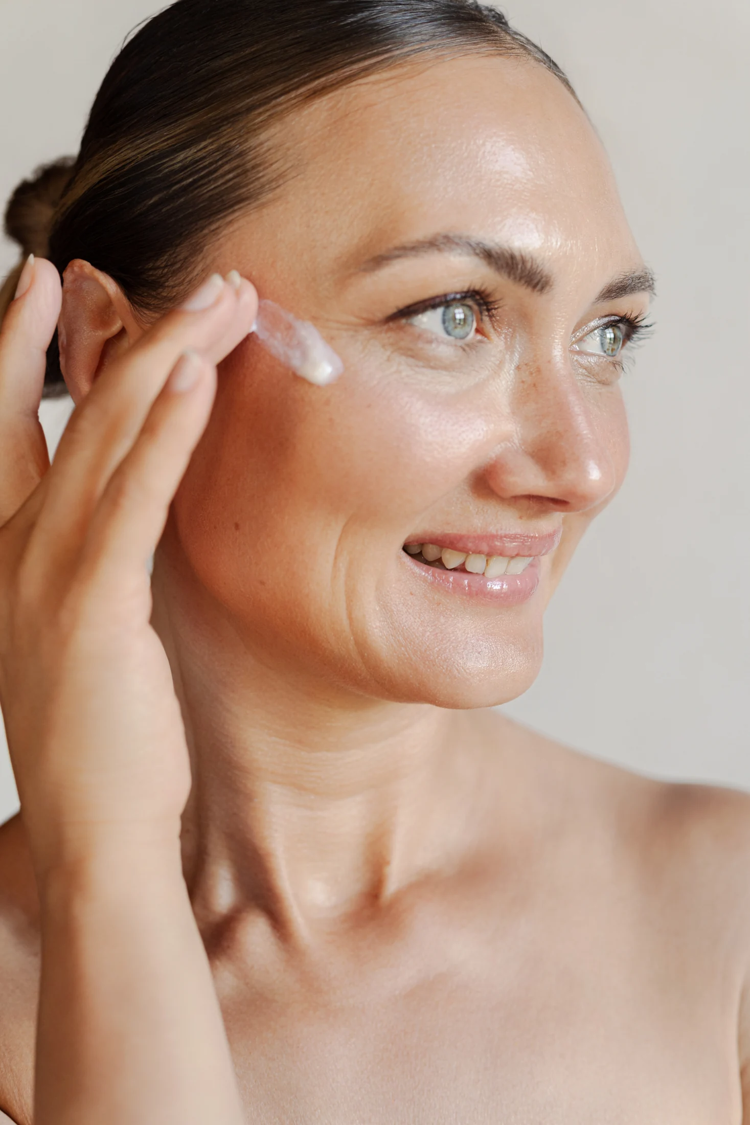 Natalie in einer nahen Beautyaufnahme